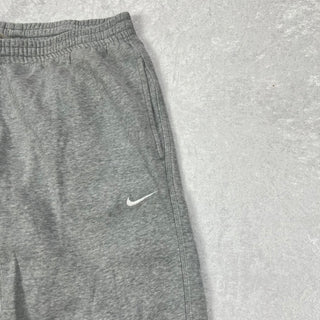 Nike Trackpants (L)